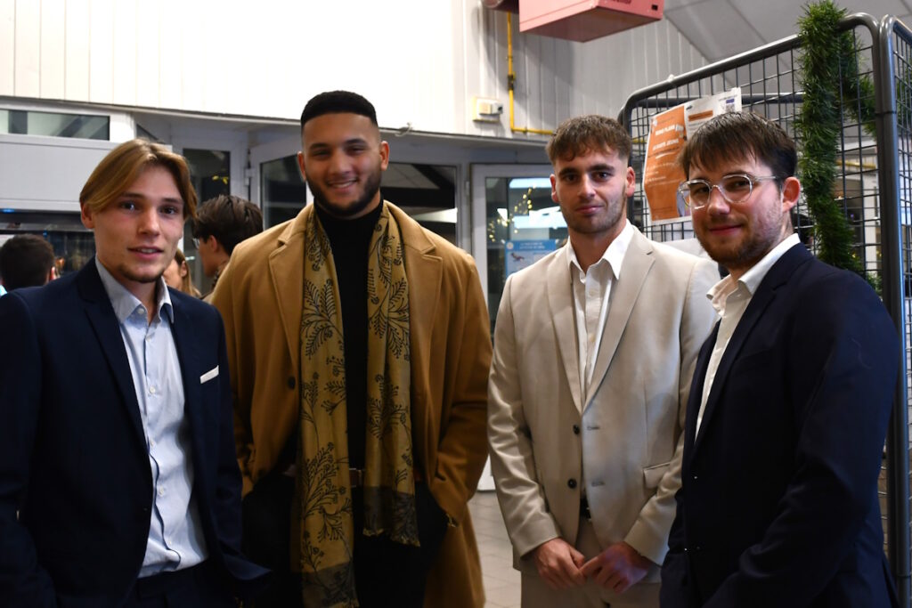 Remise des diplomes Haute Follis Enseignement superieur 2024 DCG