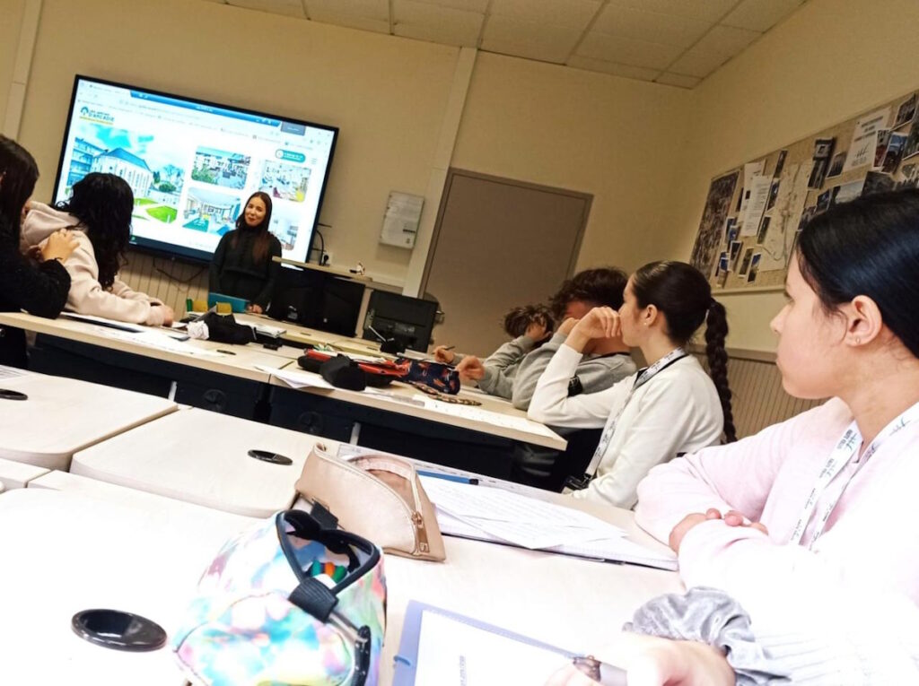 Bac Pro AGORA Haute Follis Laval 1