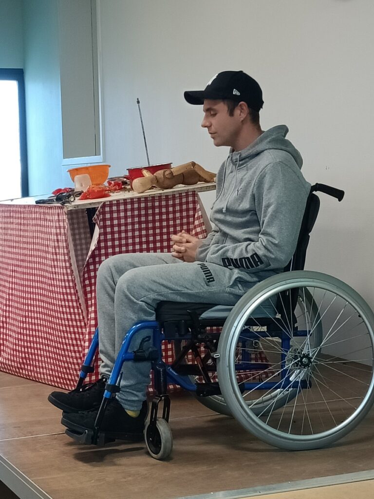 TOUTE UNE SEMAINE CONSACRÉE A LA SANTÉ ET A LA PRÉVENTION AU LYCÉE ! 3 25 THEATRE PREMIERE 7