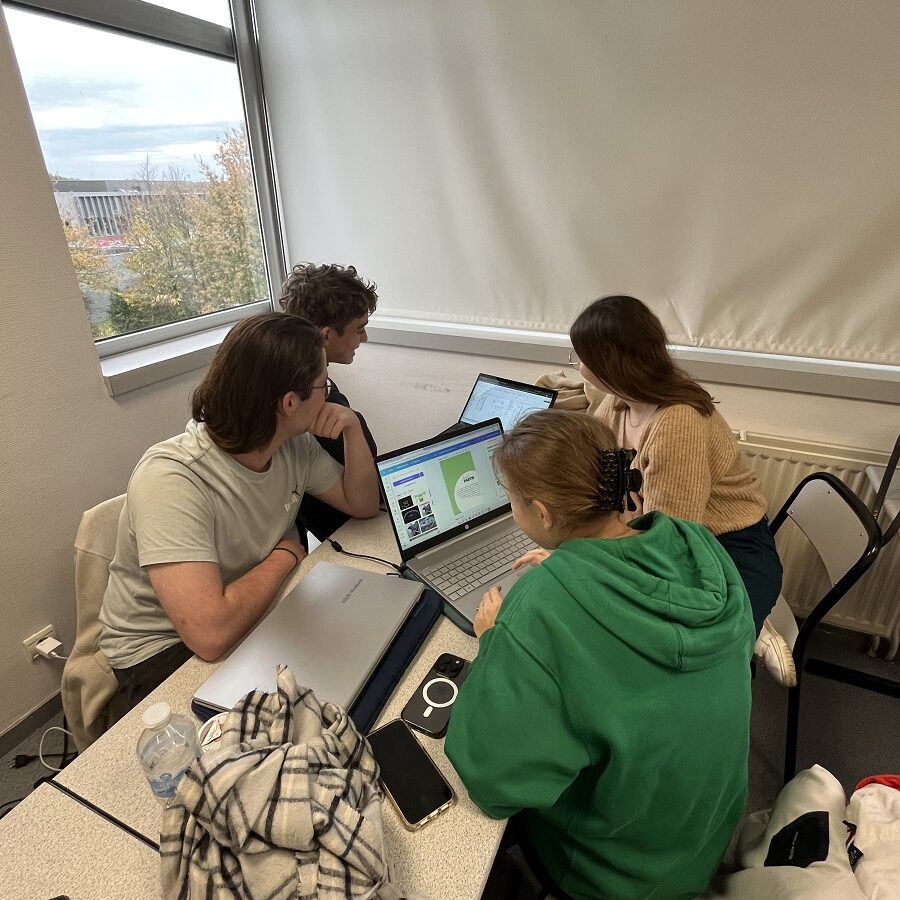 LaSourisVerte1 edited