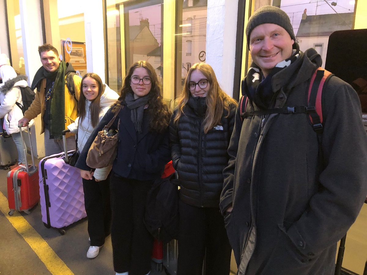 WhatsApp Image 2025 11 22 at 08.17.18