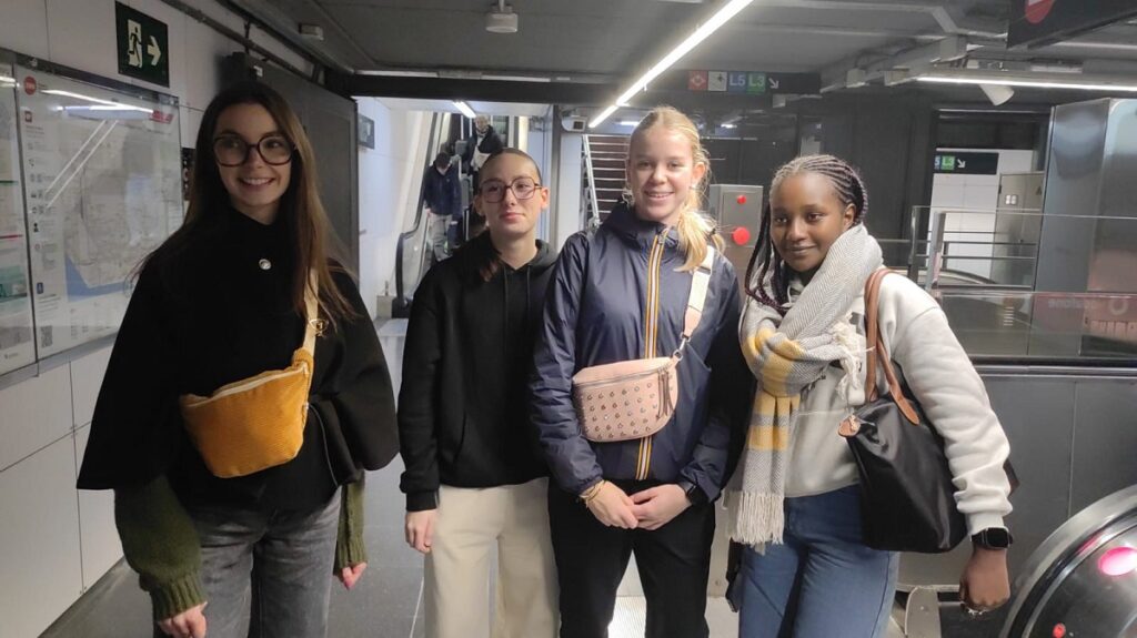 Direction l'Europe : Nos élèves en route pour leur stage ERASMUS ! 10 WhatsApp Image 2025 11 24 at 08.12.29