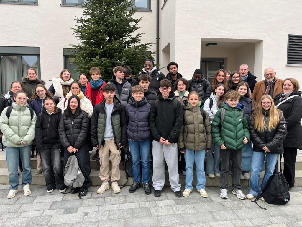 Voyage en Allemagne pour nos élèves de 1ères Bac Pro TRPM 18 WhatsApp Image 2025 12 13 at 12.15.54