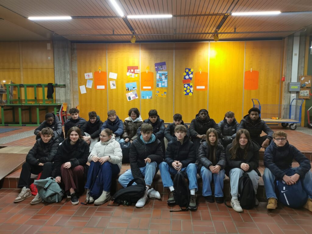 Voyage en Allemagne pour nos élèves de 1ères Bac Pro TRPM 19 WhatsApp Image 2025 12 15 at 08.16.15