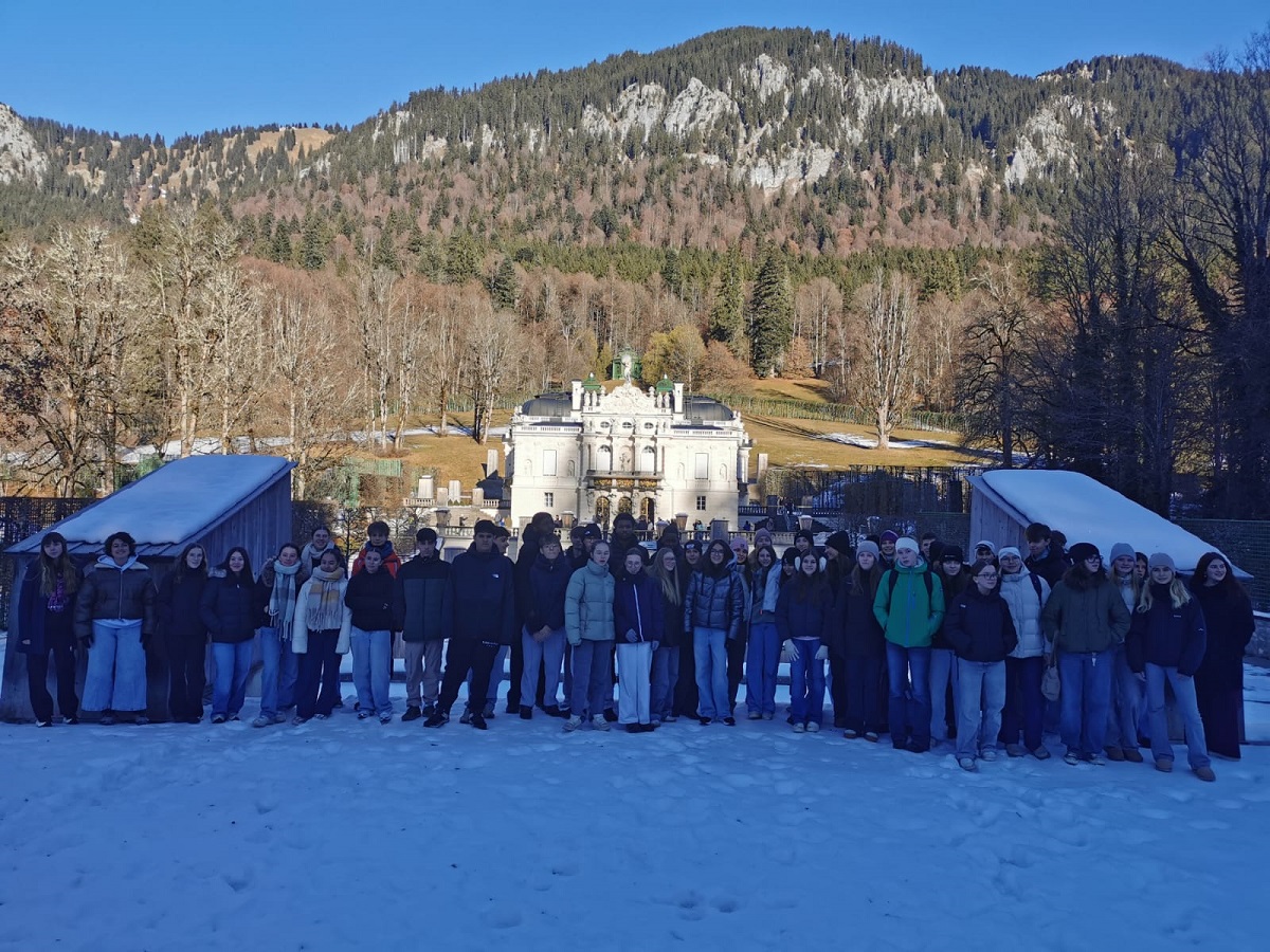 WhatsApp Image 2025 12 15 at 12.13.08