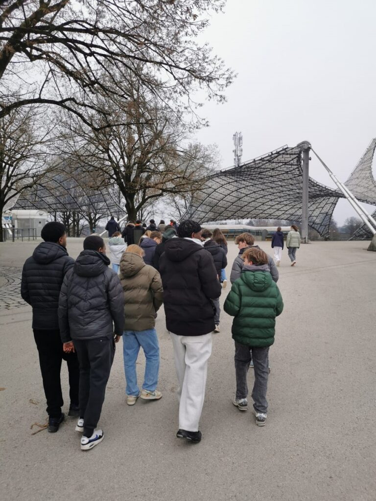Nos 1ères Bac Pro TRPM font le plein d'expériences en Allemagne ! 4 WhatsApp Image 2025 12 16 at 11.41.32