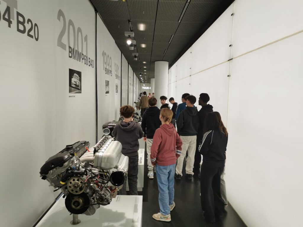 Nos 1ères Bac Pro TRPM font le plein d'expériences en Allemagne ! 5 WhatsApp Image 2025 12 16 at 11.41.33 2