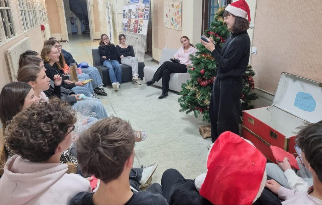 Magie de Noël à l'Internat ! 7 WhatsApp Image 2025 12 22 at 09.27.01