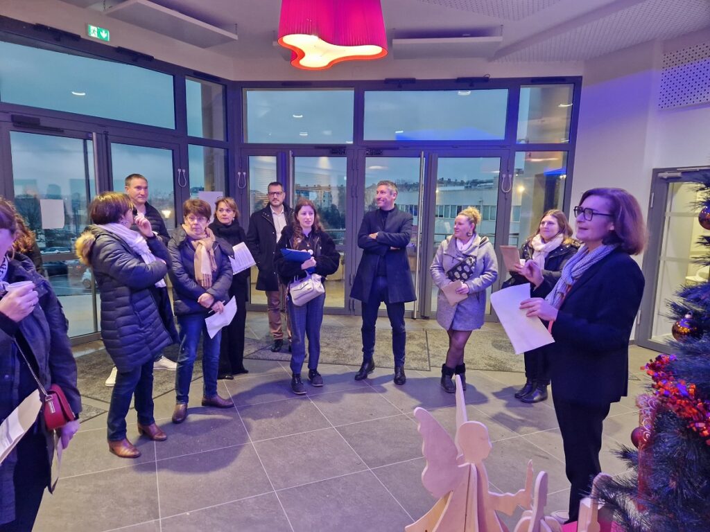 Tables Rondes pour nos Terminale STMG 1 20251218 084814