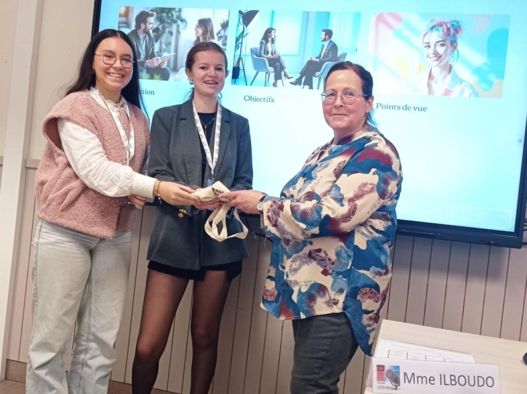 Rencontre avec la responsable de la radio "CST News" 2 IMG 20251205 WA0005