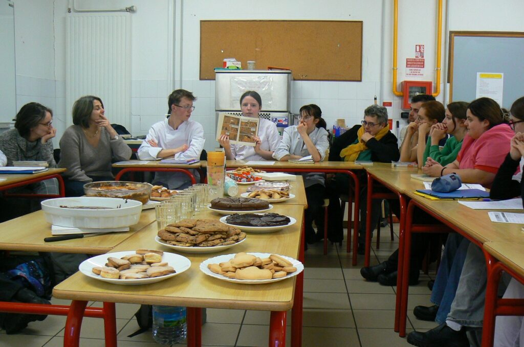 GOUTER LITTERAIRE EN CAP 12 P1040727