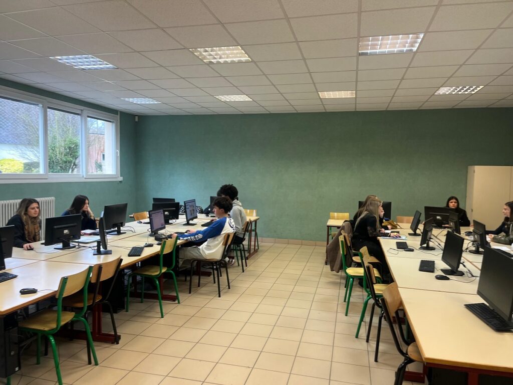 IMMERSION : Dans la peau d’un lycéen en STMG et ST2S ! 14 WhatsApp Image 2026 01 23 at 14.59.45