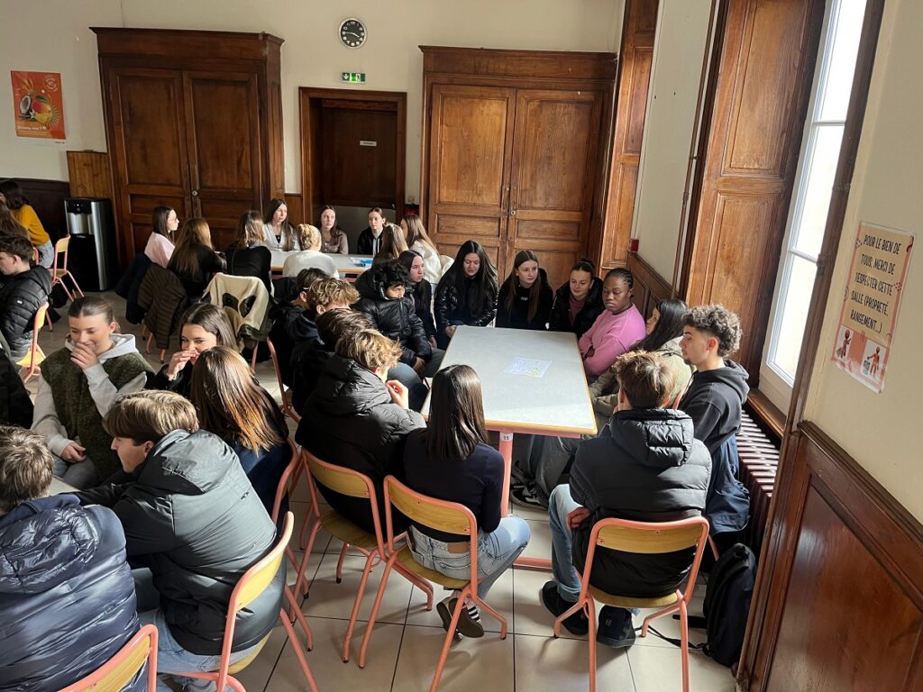 IMMERSION : Dans la peau d’un lycéen en STMG et ST2S ! 16 WhatsApp Image 2026 01 23 at 14.59.46