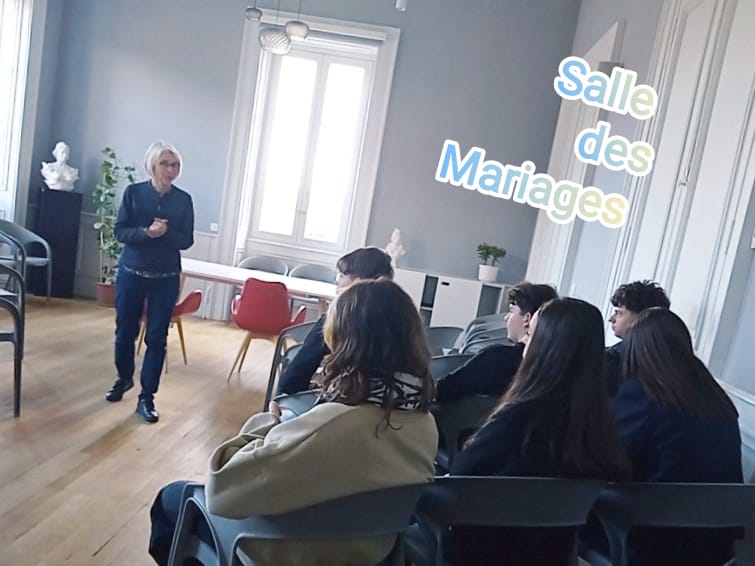 Immersion citoyenne à la Mairie de Laval ! 4 salle des mariages