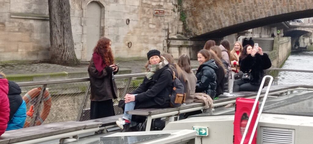 Immersion culturelle et scientifique pour la filière ST2S à Paris 10 1769696408667 1