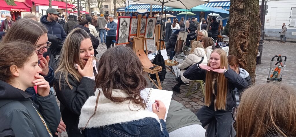 Immersion culturelle et scientifique pour la filière ST2S à Paris 13 1769696617674 1