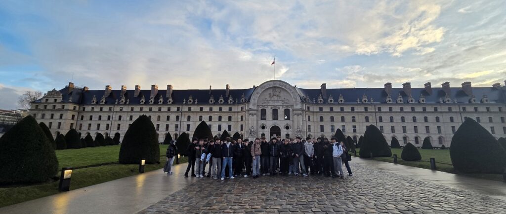 Paris sous toutes ses facettes pour nos 1ères STMG ! 12 7939