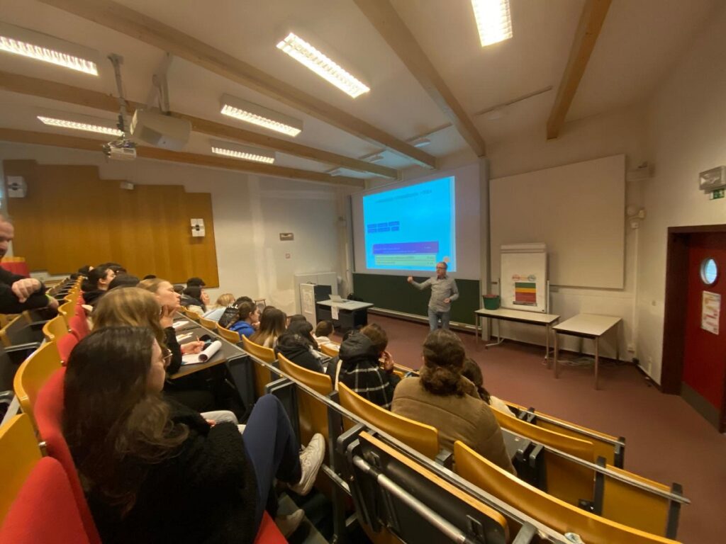 Direction Bruxelles pour nos Terminales ASSP ! 5 WhatsApp Image 2026 02 03 at 12.25.17