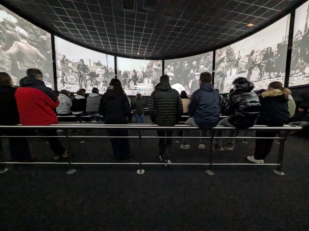 Direction la Normandie pour nos Terminales STMG ! 15 PXL 20260210 110658497.MP