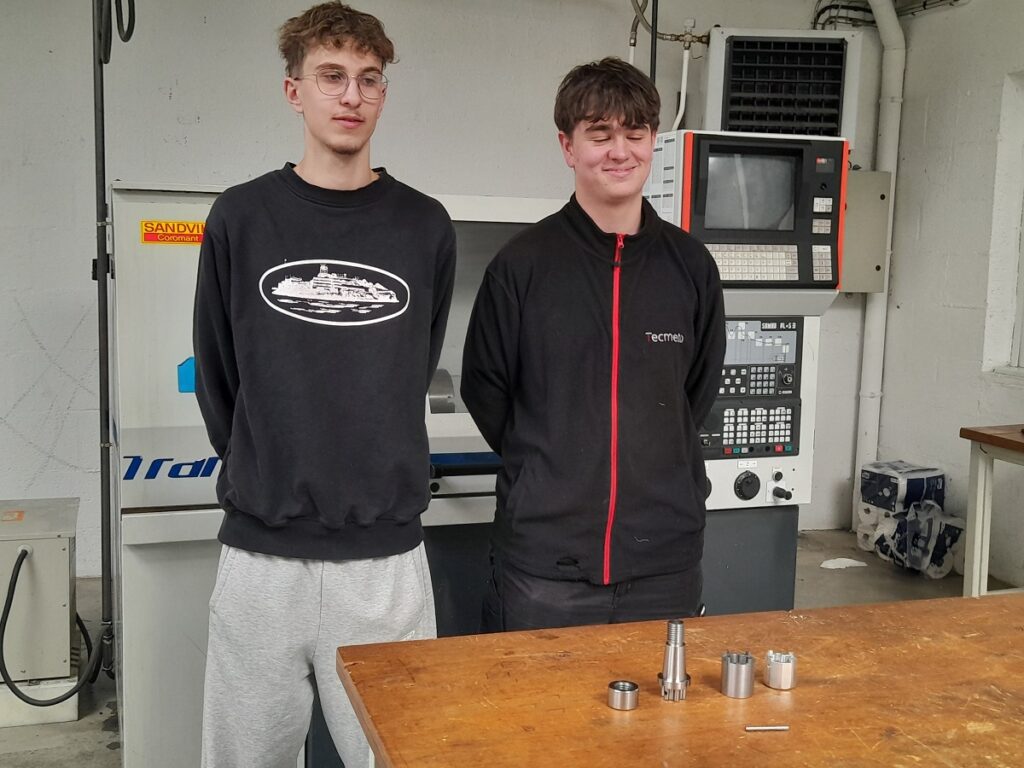 Doublé d'argent pour nos apprentis ! 1 Photo concours meilleurs apprentis