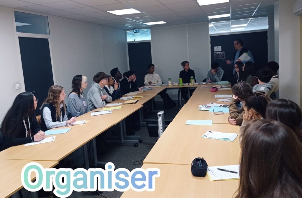 Immersion au cœur de la logistique pour nos élèves de Seconde Agora ! 8 PHOTO 2026 03 31 19 41 44 3