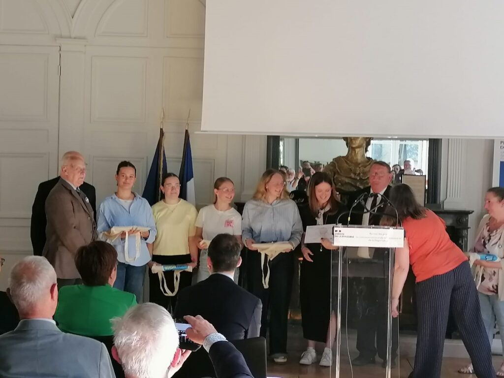 Fierté et devoir de mémoire : nos élèves sur le podium ! 2 IMG 20260613 WA0024