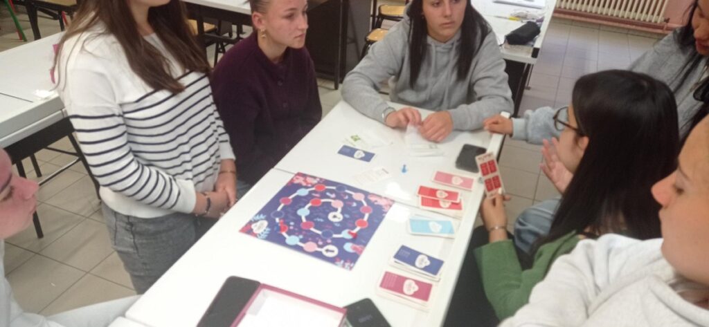 Organisation Bal de Promo 7 Jeu no taboo travail sur thematique EVARS TSTSS2 2