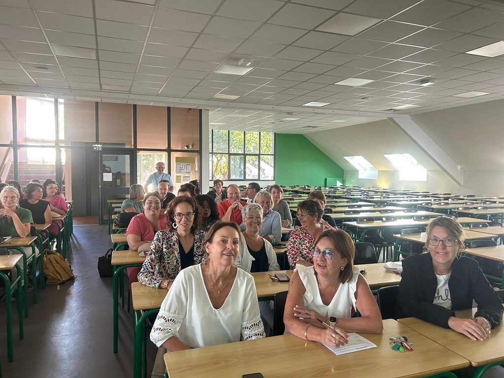 Rentrée de l’équipe OGEC au Lycée Campus Haute-Follis ! 9 WhatsApp Image 2026 08 24 at 13.44.39 2